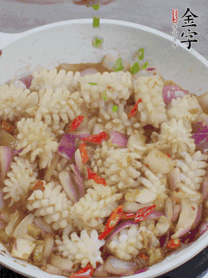 出鍋啦?。。?>
					</div>
					<span>步驟 5/5</span>
					<p>出鍋啦?。?！</p>
				</li>
		</ul>
	</div>
	</div>



<div   id=